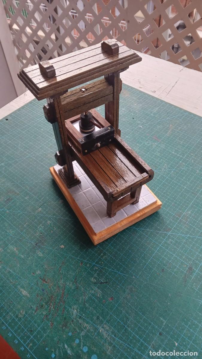 Antig&uuml;edades: MAQUETA IMPRENTA DE GUTENBERG A&Ntilde;O 1450 - MODELO E - Foto 1
