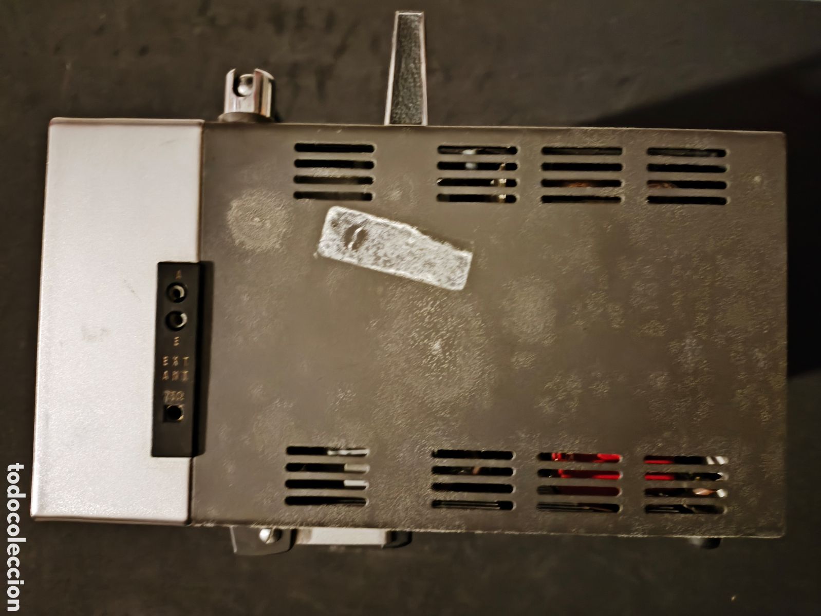 Antig&uuml;edades: Sony micro tv port&aacute;til con estuche y cable de corriente - Foto 3