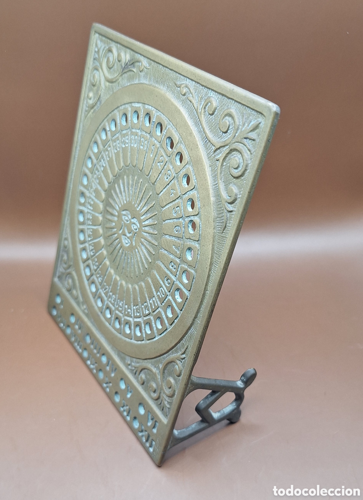 Antig&uuml;edades: Calendario Perpetuo de Bronce - Foto 6