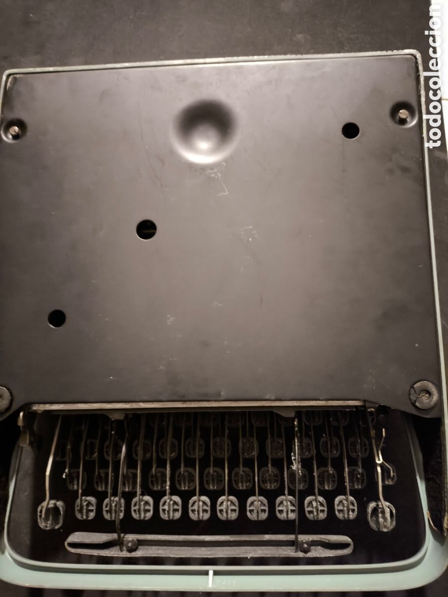 Antig&uuml;edades: Maquina escribir olivetti pluma 22 - Foto 5
