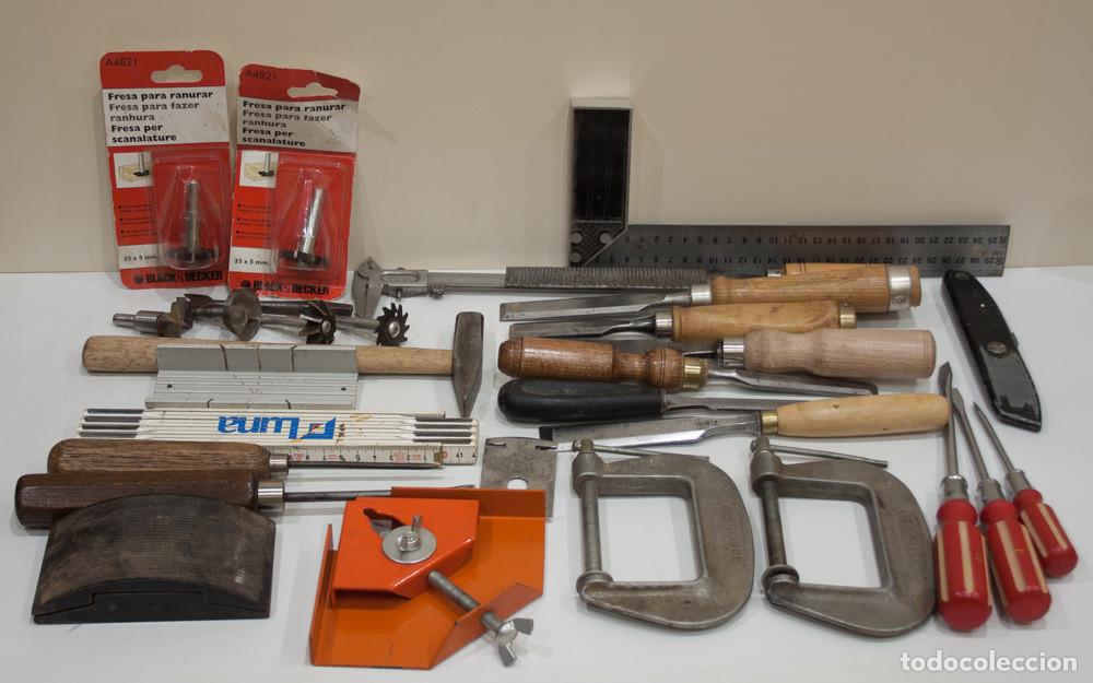 Antig&uuml;edades: LOTE DE HERRAMIENTAS DE CARPINTERO O EBANISTA.