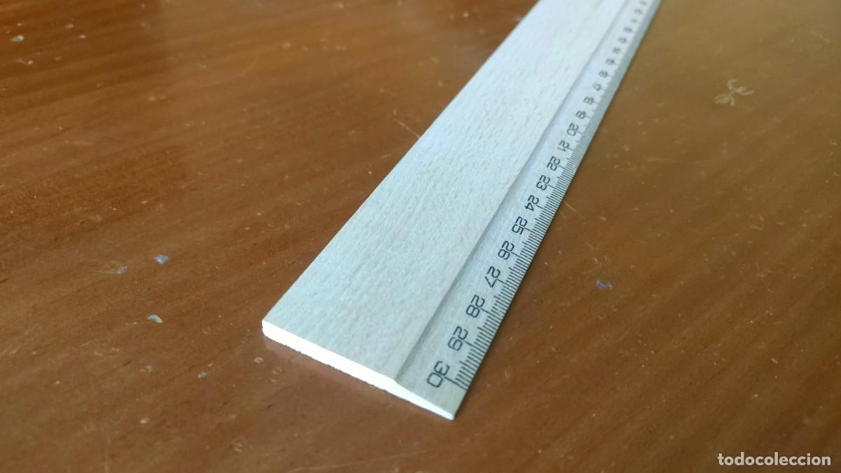 Antig&uuml;edades: REGLA DE MADERA GRADUADA EN CENT&Iacute;METROS. 30 Cm. - Foto 5