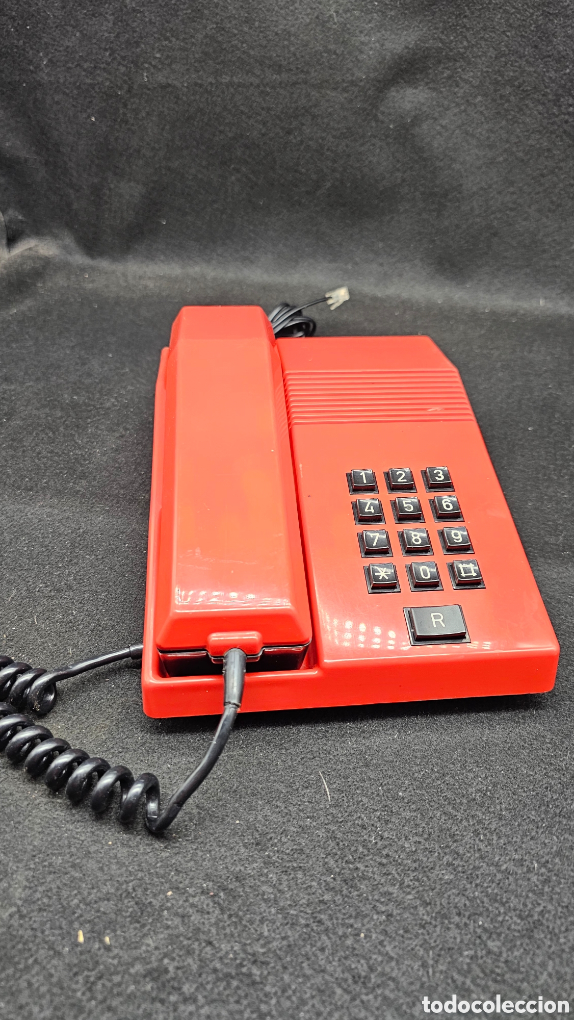 Tel&eacute;fonos: Tel&eacute;fono vintage rojo