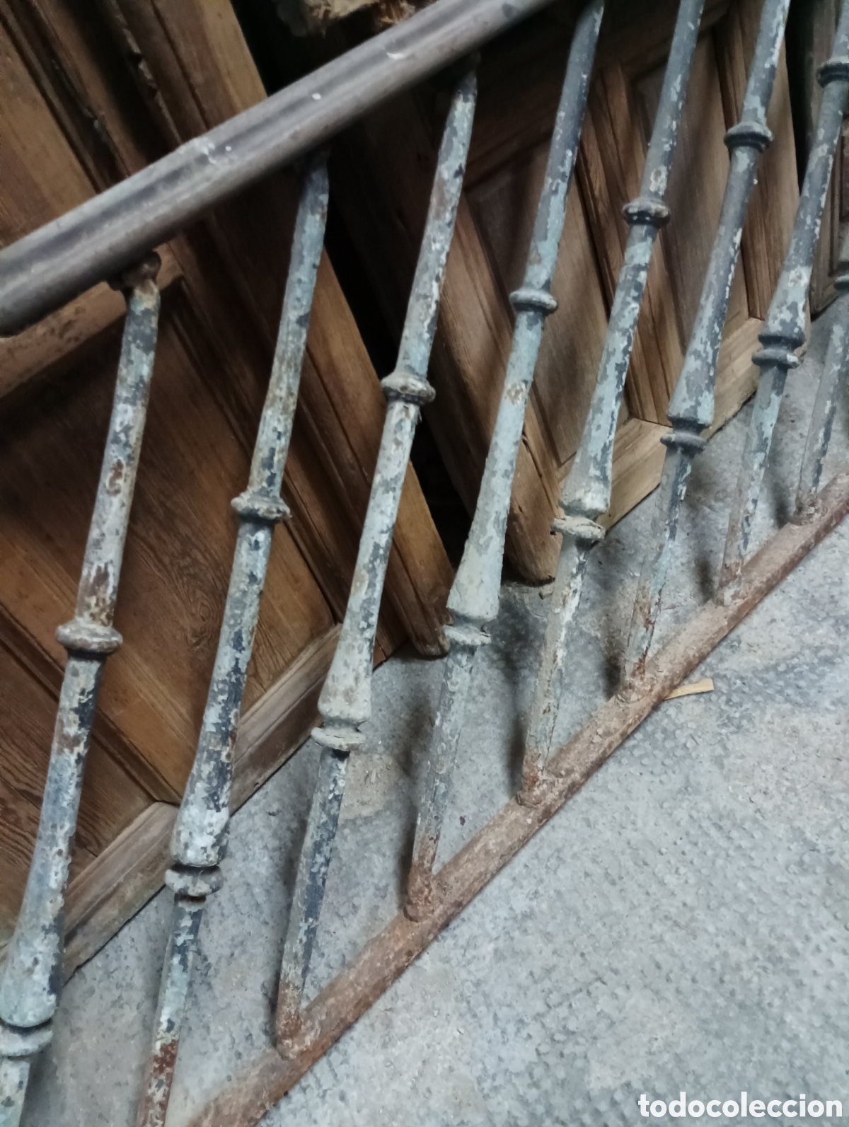 Antig&uuml;edades: BALUSTRADA DE HIERRO FORJADO - Foto 1