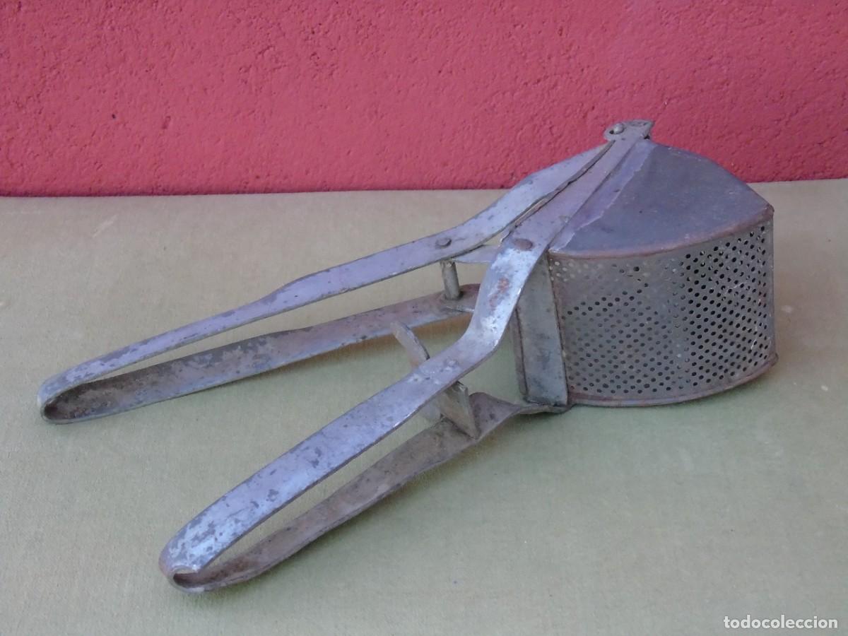 Antig&uuml;edades: ANTIGUO Y GRAN TRITURADOR DE ALIMENTOS. - Foto 1