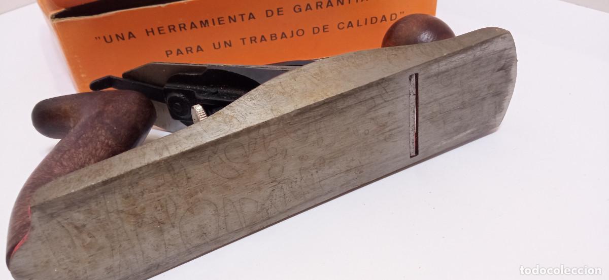 Antig&uuml;edades: Cepillo Met&aacute;lico Urko N&ordm;5 - Foto 4