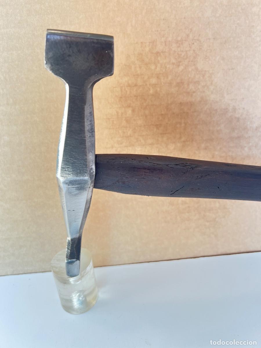 Antig&uuml;edades: Martillo de chapista 15 cm de hierro - Foto 3