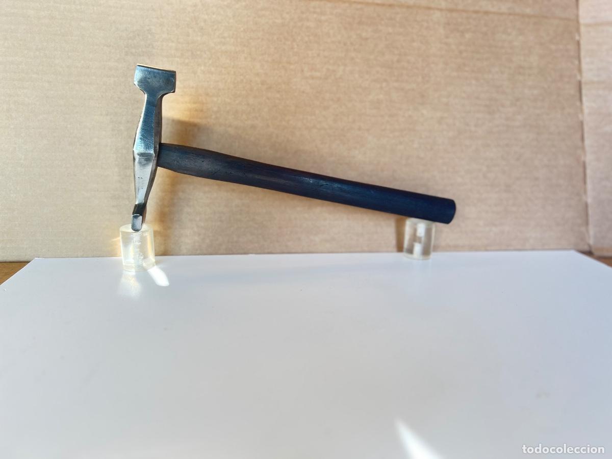 Antig&uuml;edades: Martillo de chapista 15 cm de hierro - Foto 5