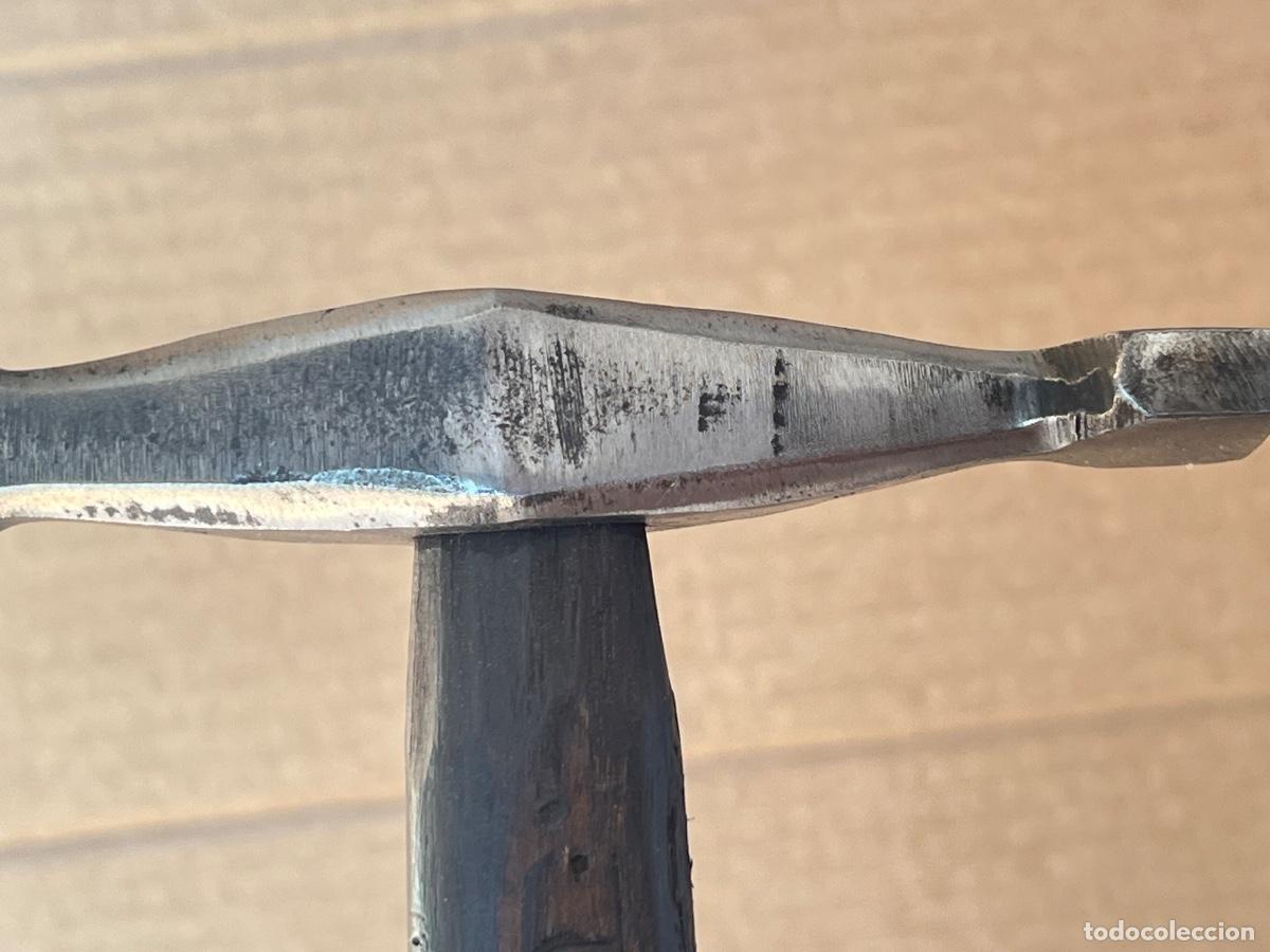Antig&uuml;edades: Martillo de chapista 15 cm de hierro - Foto 11