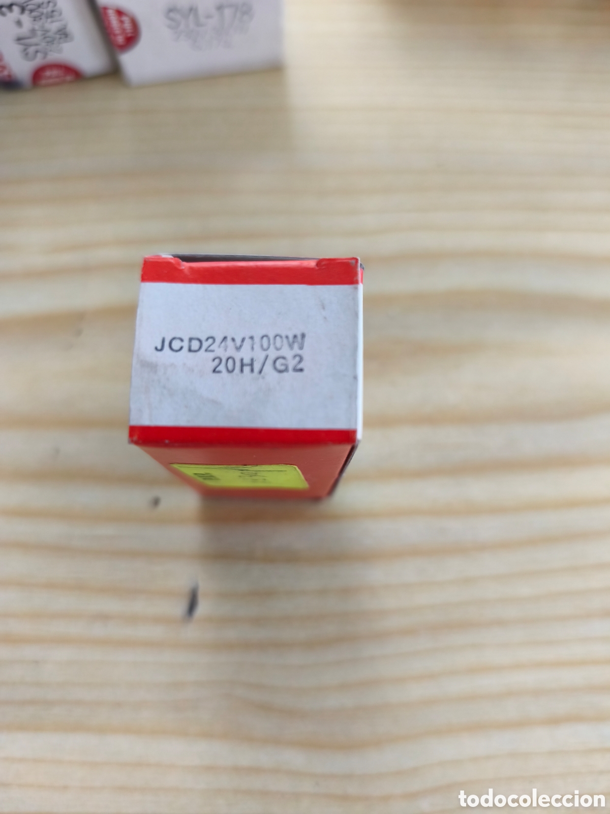 Antig&uuml;edades: Lampara de proyector JCD 24v 100w - Foto 2