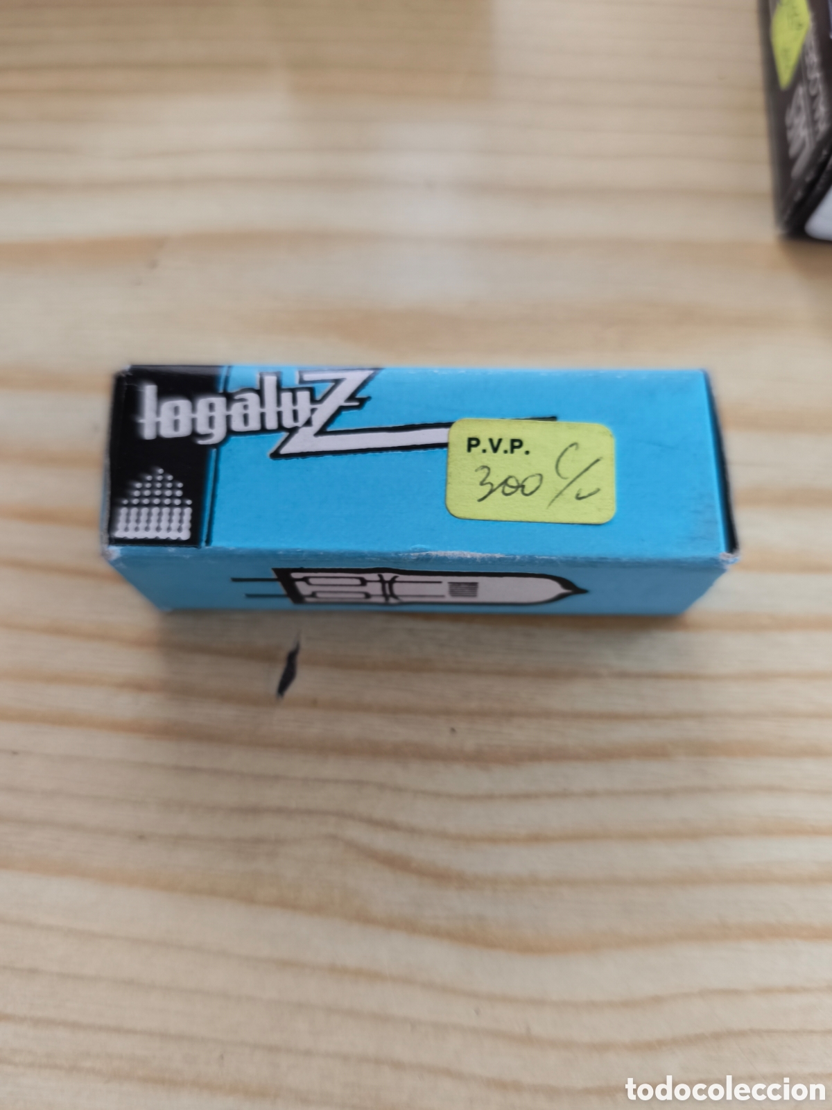 Antig&uuml;edades: Lampara proyector 12v 50w - Foto 2