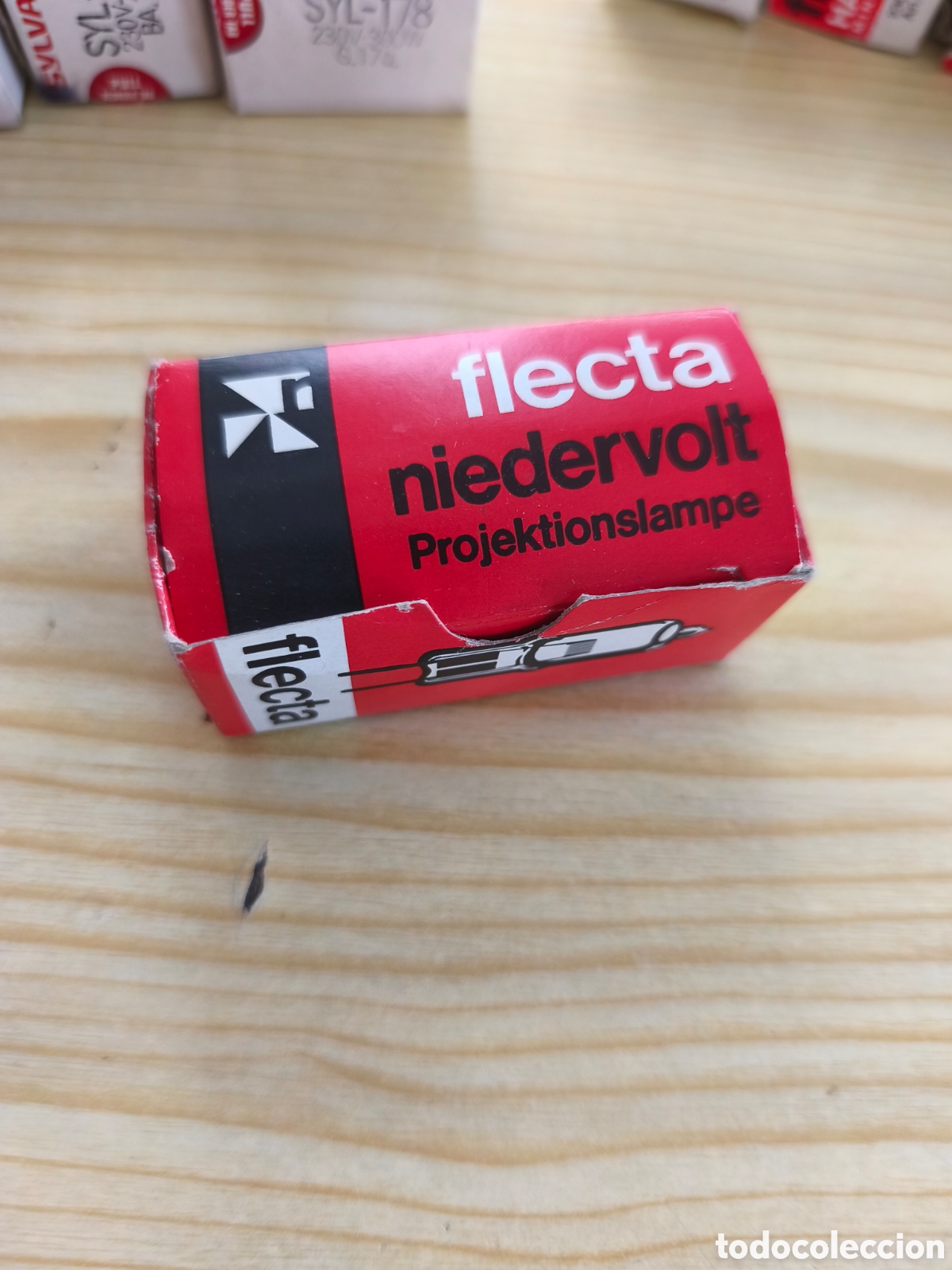 Antig&uuml;edades: Lampara de proyector 24v 250w - Foto 1