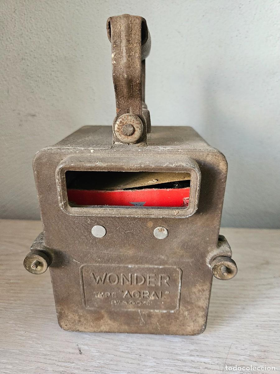 Antig&uuml;edades: Linterna WONDER antigua - Foto 2
