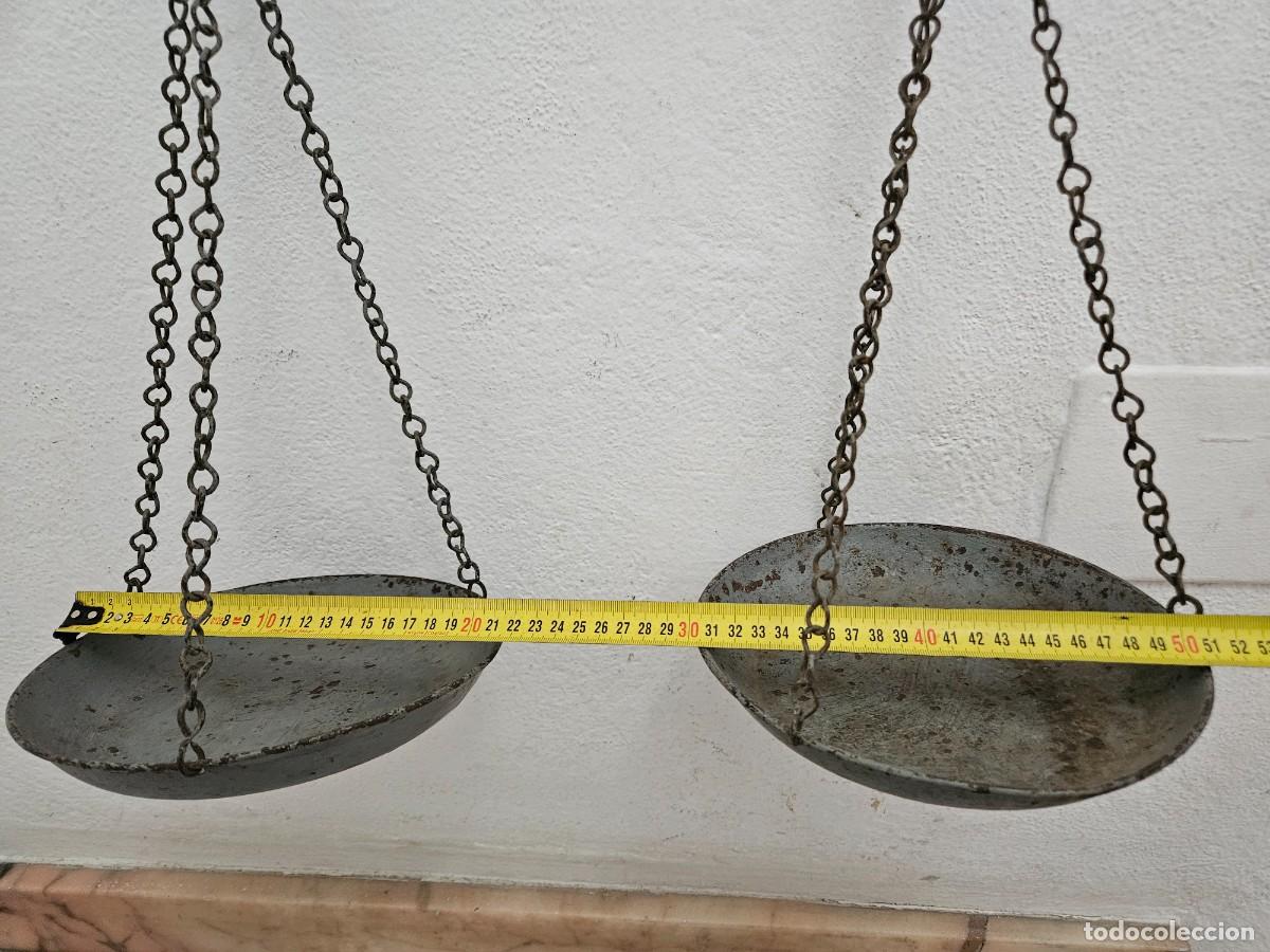 Antig&uuml;edades: Balanza antigua de dos platos - Foto 3