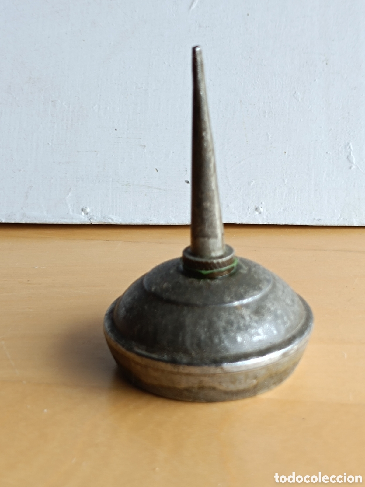 Antig&uuml;edades: 2 aceiteras de maquina de coser - Foto 2