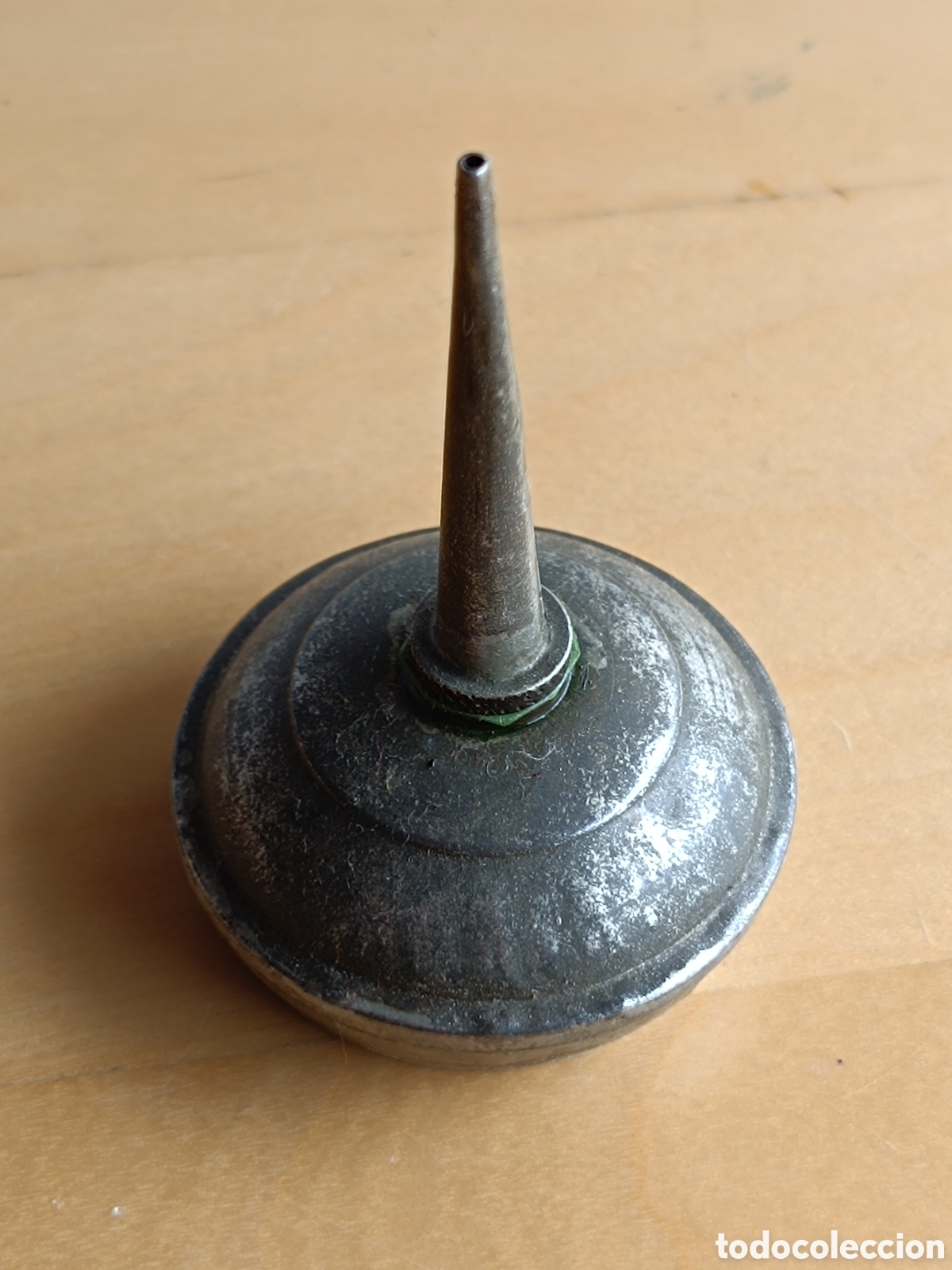 Antig&uuml;edades: 2 aceiteras de maquina de coser - Foto 3