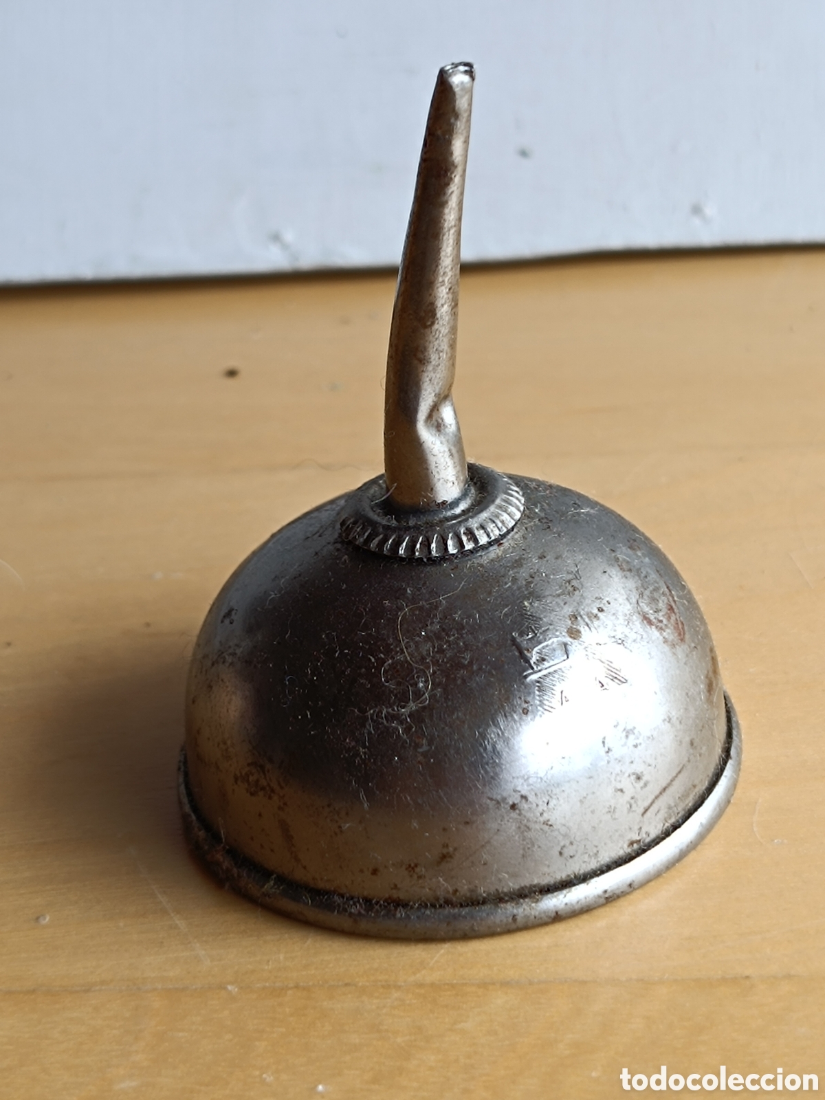 Antig&uuml;edades: 2 aceiteras de maquina de coser - Foto 4