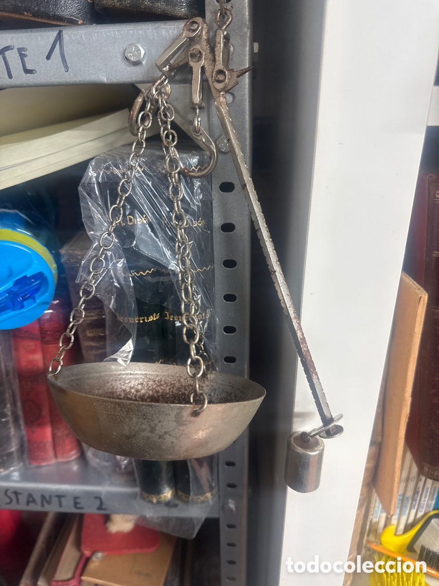Antig&uuml;edades: Peque&ntilde;a romana, de pesar - Foto 1