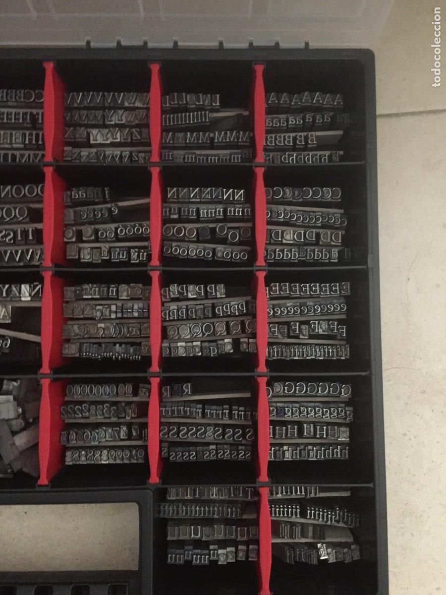 Antig&uuml;edades: Lote de tipos m&oacute;viles letras tipografia para estampado hot stamping dorar alfabeto completo imprenta