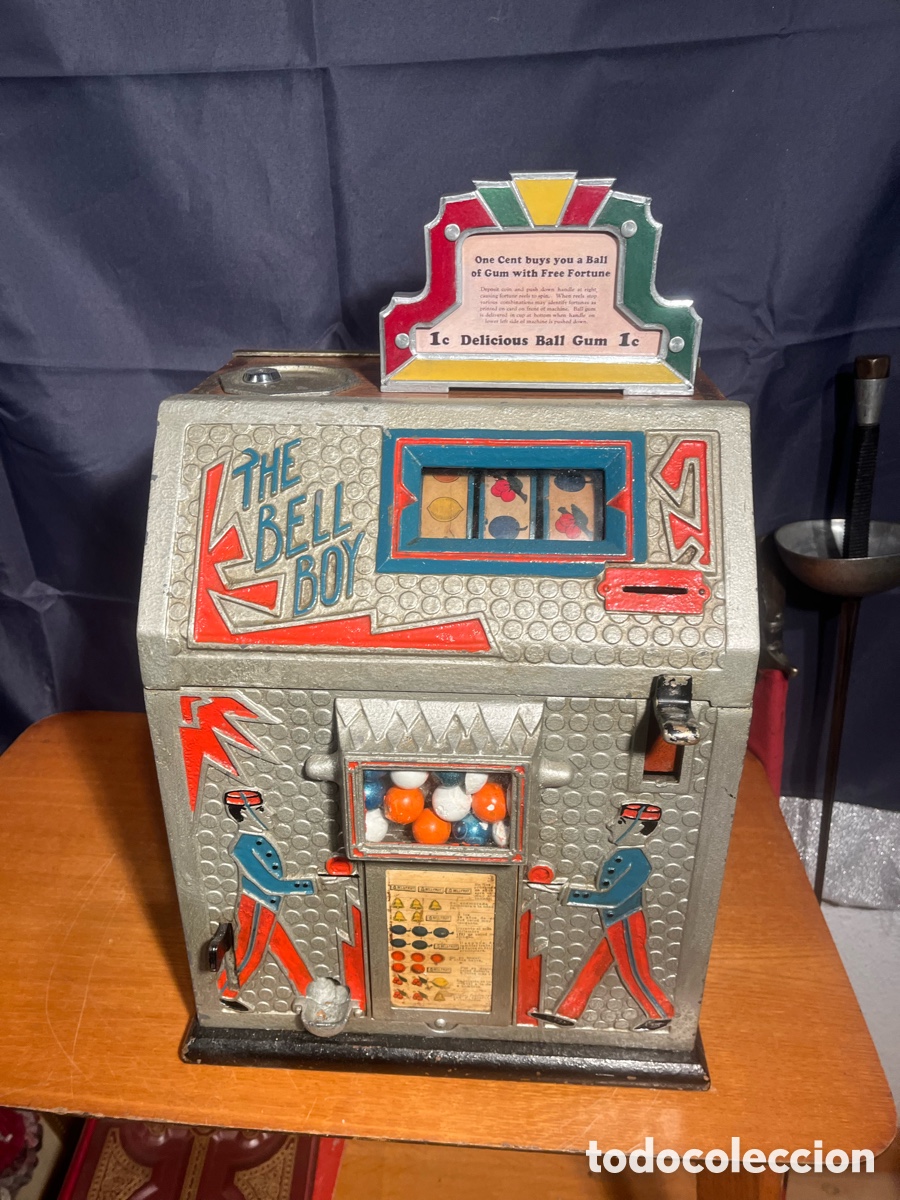 Antig&uuml;edades: Maquina tragaperras, estimulador de chicles &rdquo;The Bell Boy&rdquo; 1931