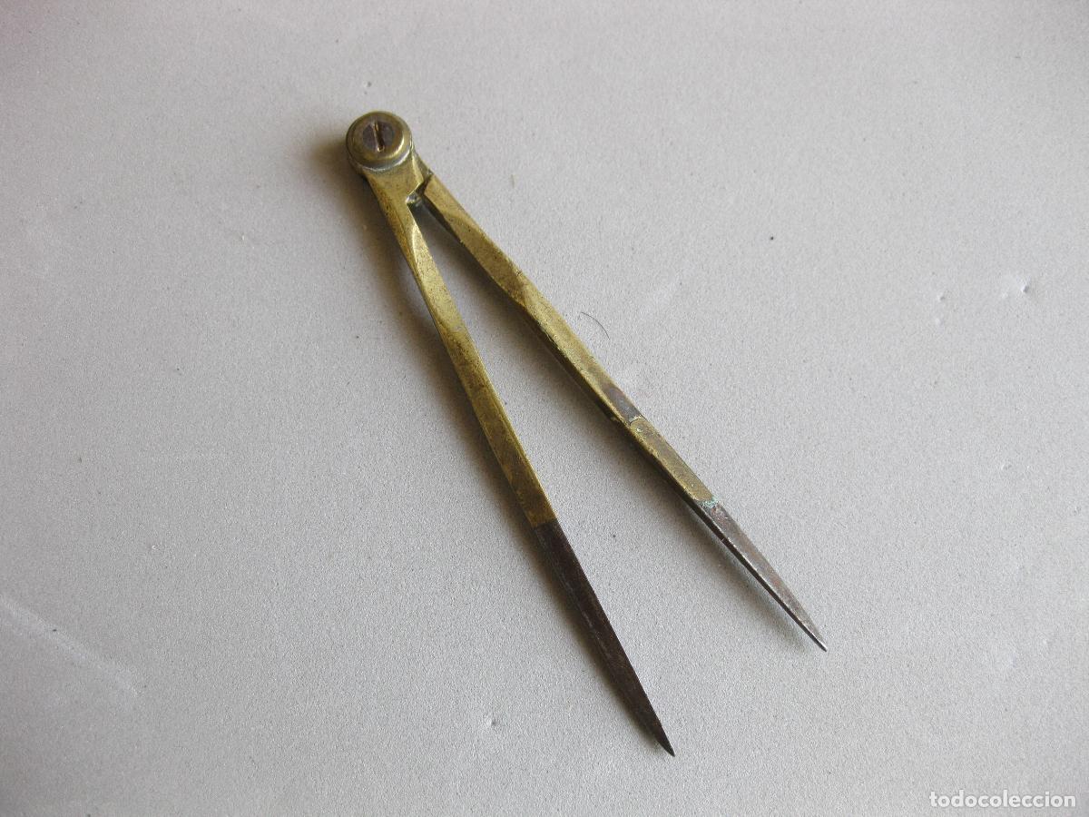 Antig&uuml;edades: ANTIGUO COMPAS DE MEDIDA O NAVEGACI&Oacute;N DEL SIGLO XVIII