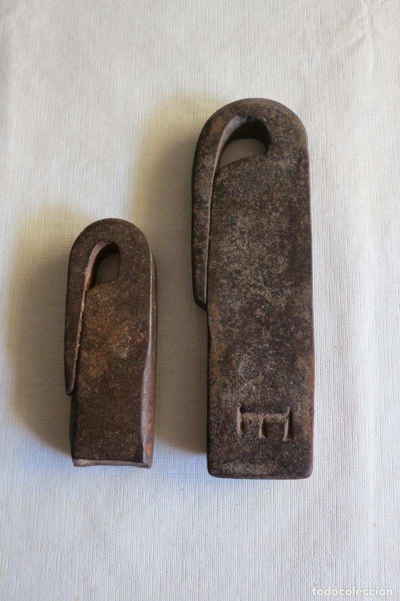 Antig&uuml;edades: pesas Castellanas de 1 y media libra - Foto 3
