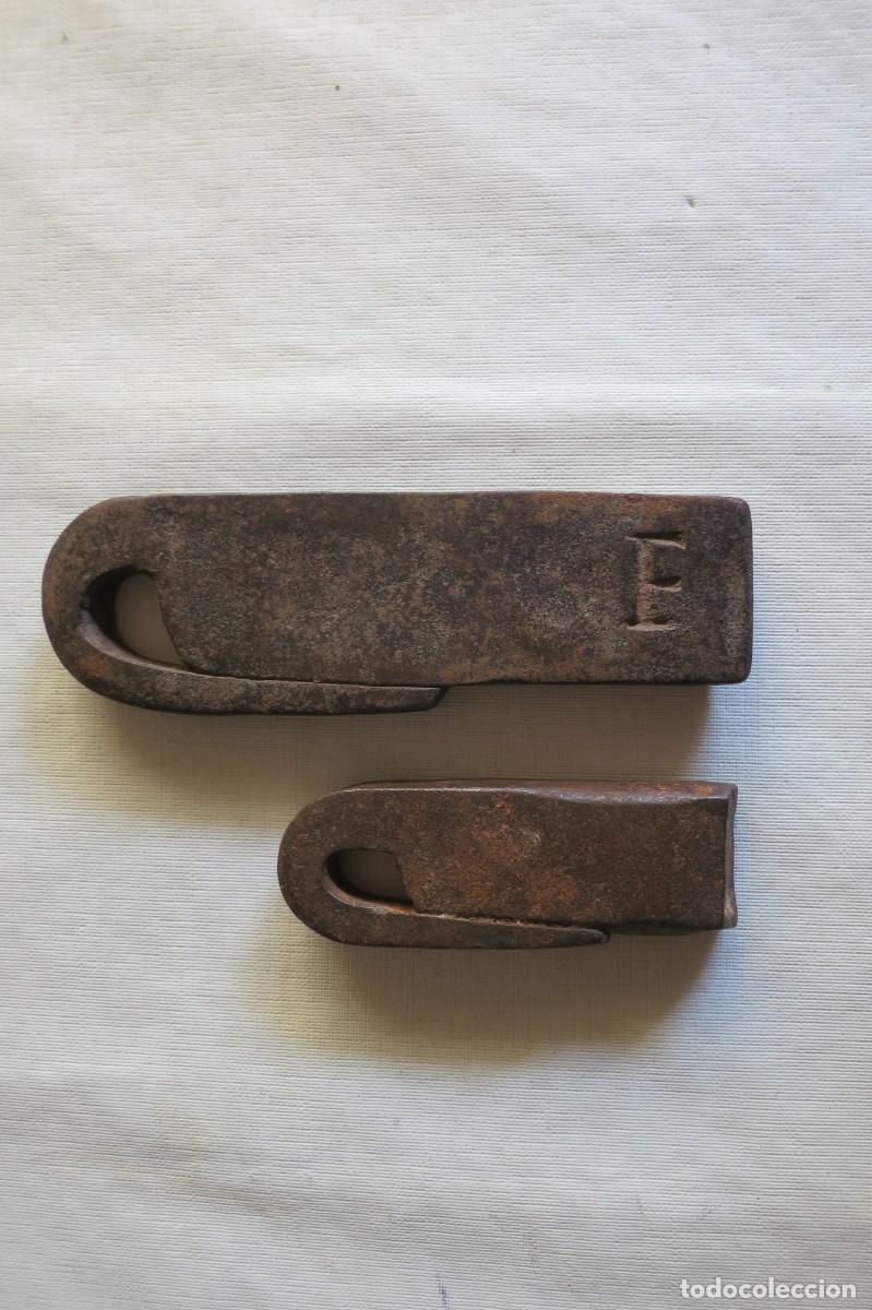 Antig&uuml;edades: pesas Castellanas de 1 y media libra - Foto 4