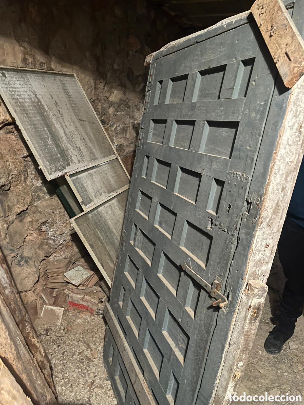Antig&uuml;edades: Puerta antigua. Cerradura - Foto 2