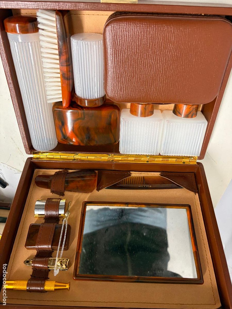 Antig&uuml;edades: NECESER AFEITAR A&Ntilde;OS 60-70 , NUEVO , SIN ESTRENAR