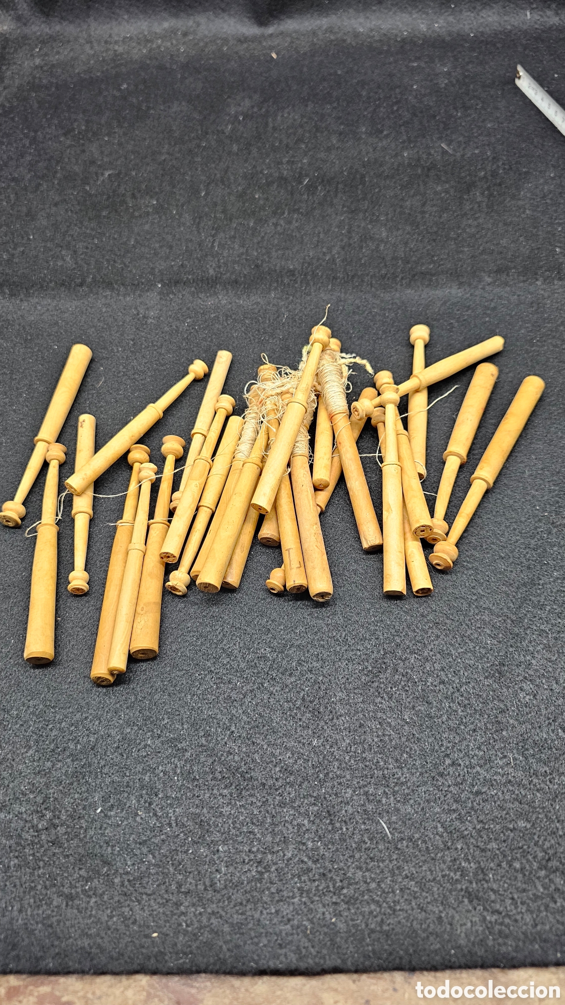 Antiques: Lote de bolillos de madera