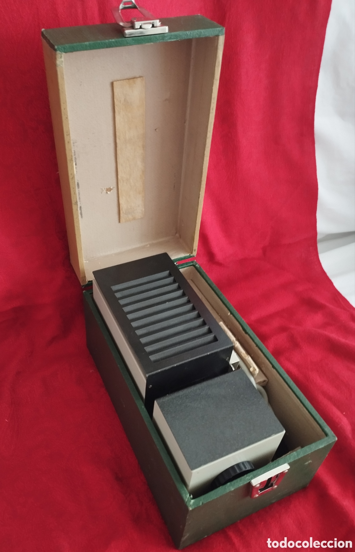 Antig&uuml;edades: Antiguo Proyector Diapositivas. - Foto 12