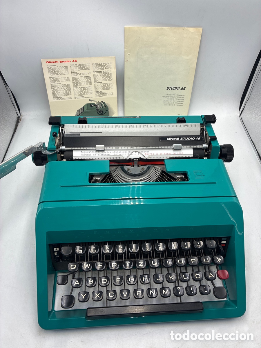 Antig&uuml;edades: M&aacute;quina de Escribir Olivetti Studio 45. - Foto 1