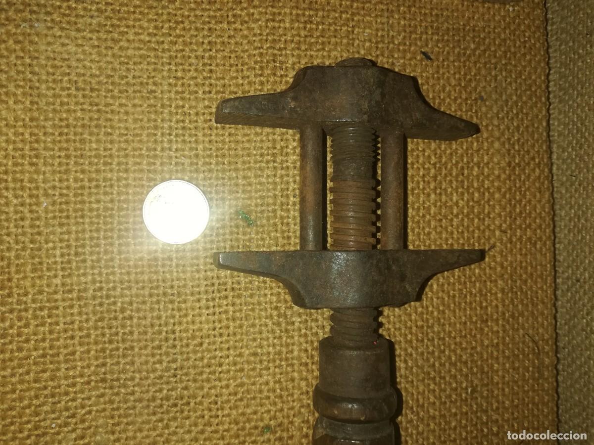 Antig&uuml;edades: Llave inglesa ajustable antigua - Foto 4
