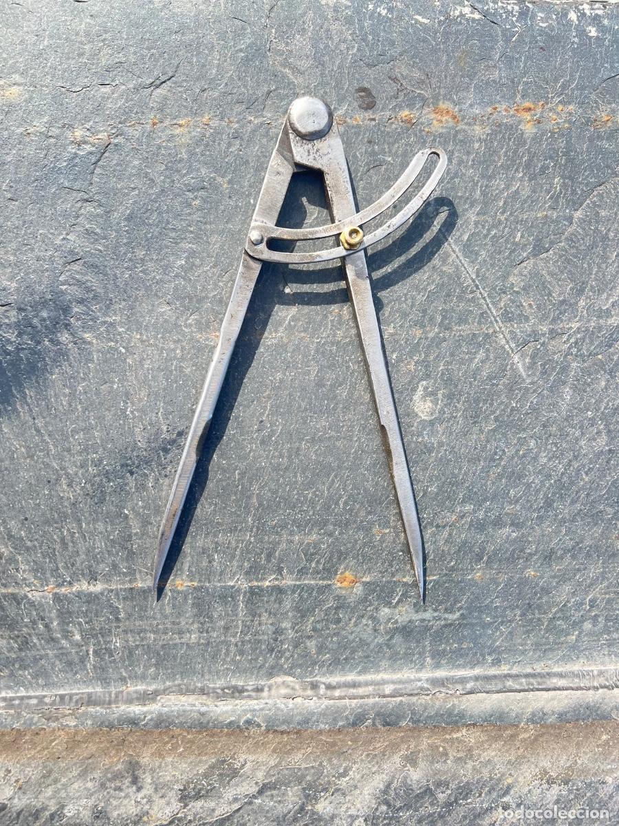 Antig&uuml;edades: Comp&aacute;s de hierro 22 cm - Foto 2