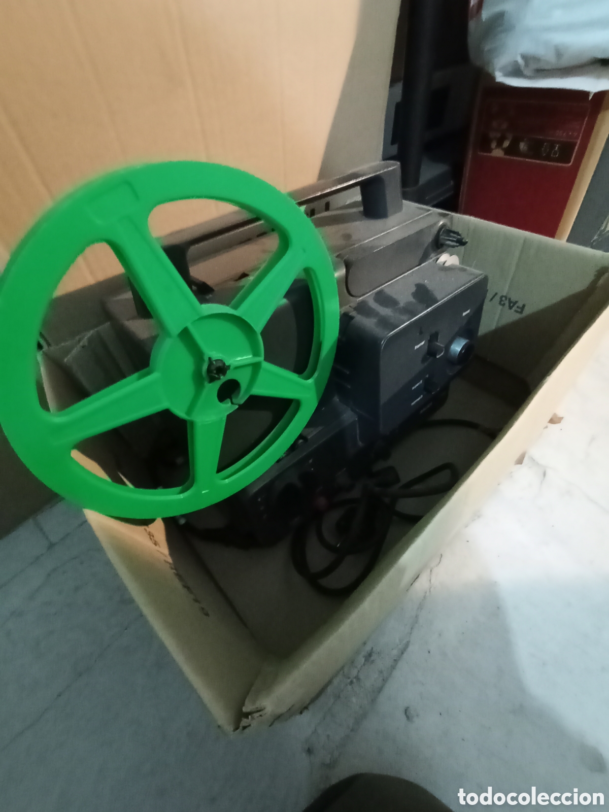 Antig&uuml;edades: Proyector Super 8 Bauer T160 - Foto 1
