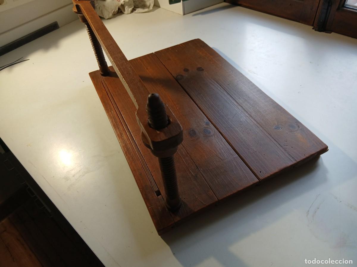 Antig&uuml;edades: TELAR DE ENCUADERNACION ANTIGUO - Foto 3