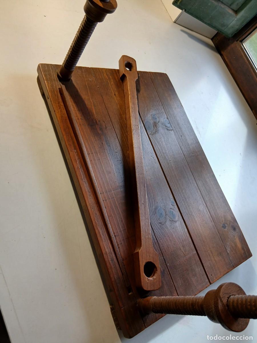 Antig&uuml;edades: TELAR DE ENCUADERNACION ANTIGUO - Foto 7