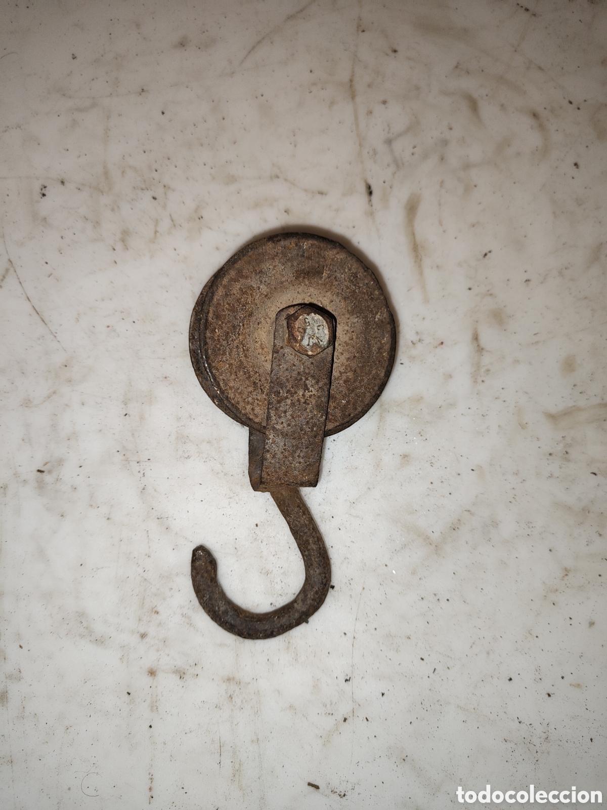 Antig&uuml;edades: Garrucha antigua de polea con gancho - Foto 2