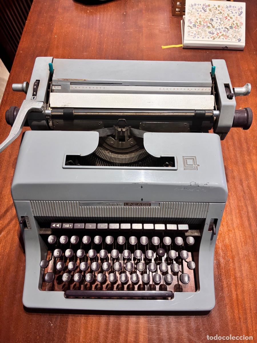 Antig&uuml;edades: Olivetti LINEA88 M&aacute;quina escribir - Foto 1