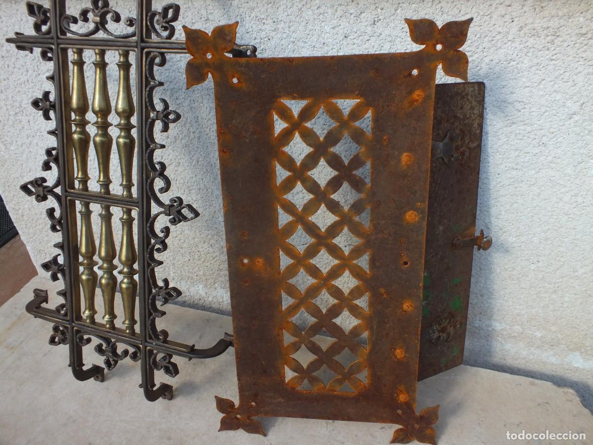 Antig&uuml;edades: EXCEPCIONAL MIRILLA COMPLETA EN BRONCE Y FORJA PARA PUERTA O PORT&Oacute;N CON REJILLA Y PORTEZUELA