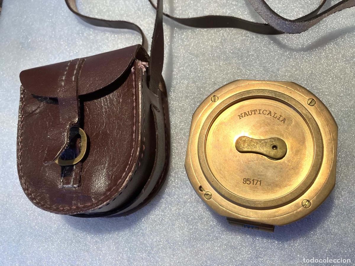 Antig&uuml;edades: Br&uacute;jula n&aacute;utica lat&oacute;n bronce con funda - Foto 3