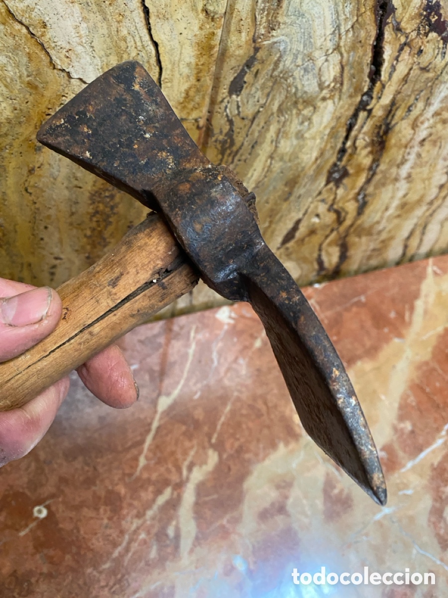 Antig&uuml;edades: Hazuela de carpintero