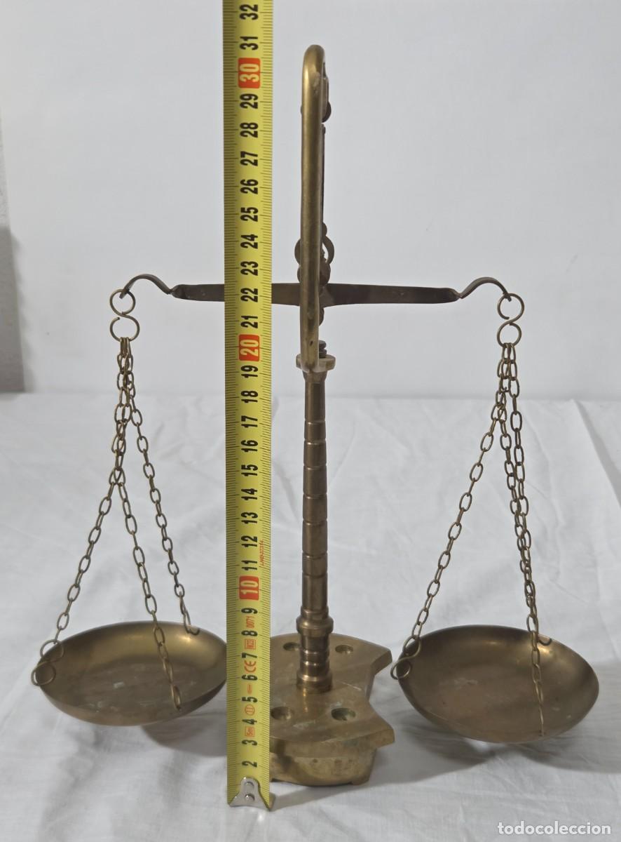 Antig&uuml;edades: Gran Balanza de lat&oacute;n, bien equilibrada - Foto 11