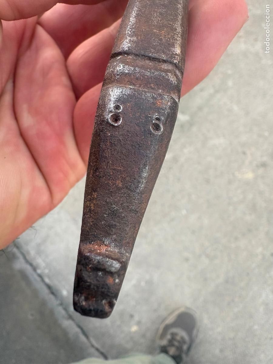 Antig&uuml;edades: Aldaba picaporte zoomorfo siglo xviii en hierro forjado de coleccion