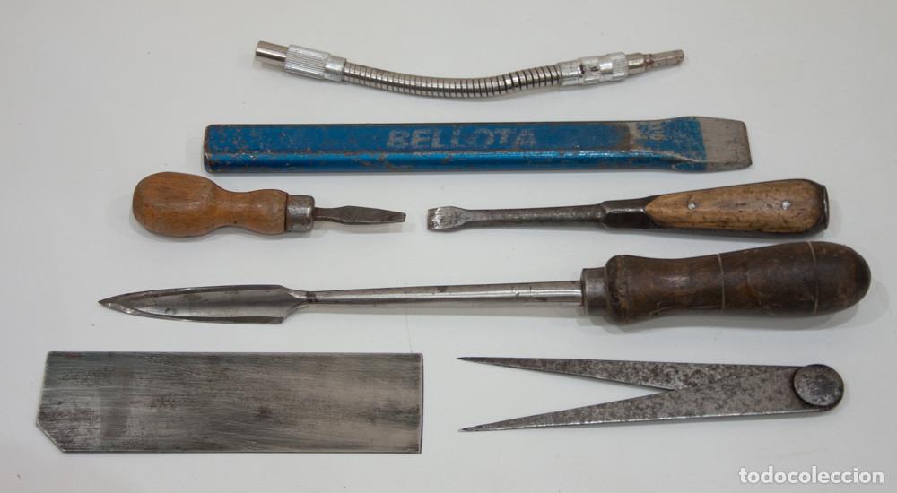 Antig&uuml;edades: LOTE DE HERRAMIENTAS VARIAS. CARPINTERIA, FONTANERIA... - Foto 3