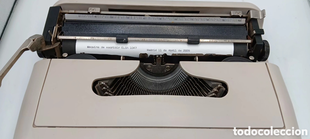 Antig&uuml;edades: M&aacute;quina de escribir ELSA - Foto 3