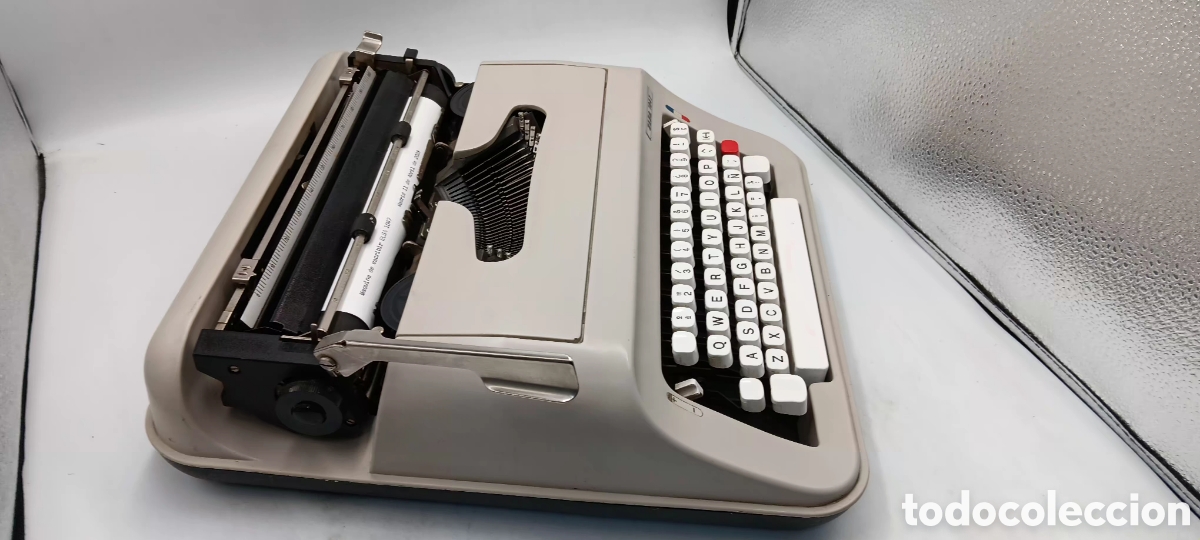 Antig&uuml;edades: M&aacute;quina de escribir ELSA - Foto 4