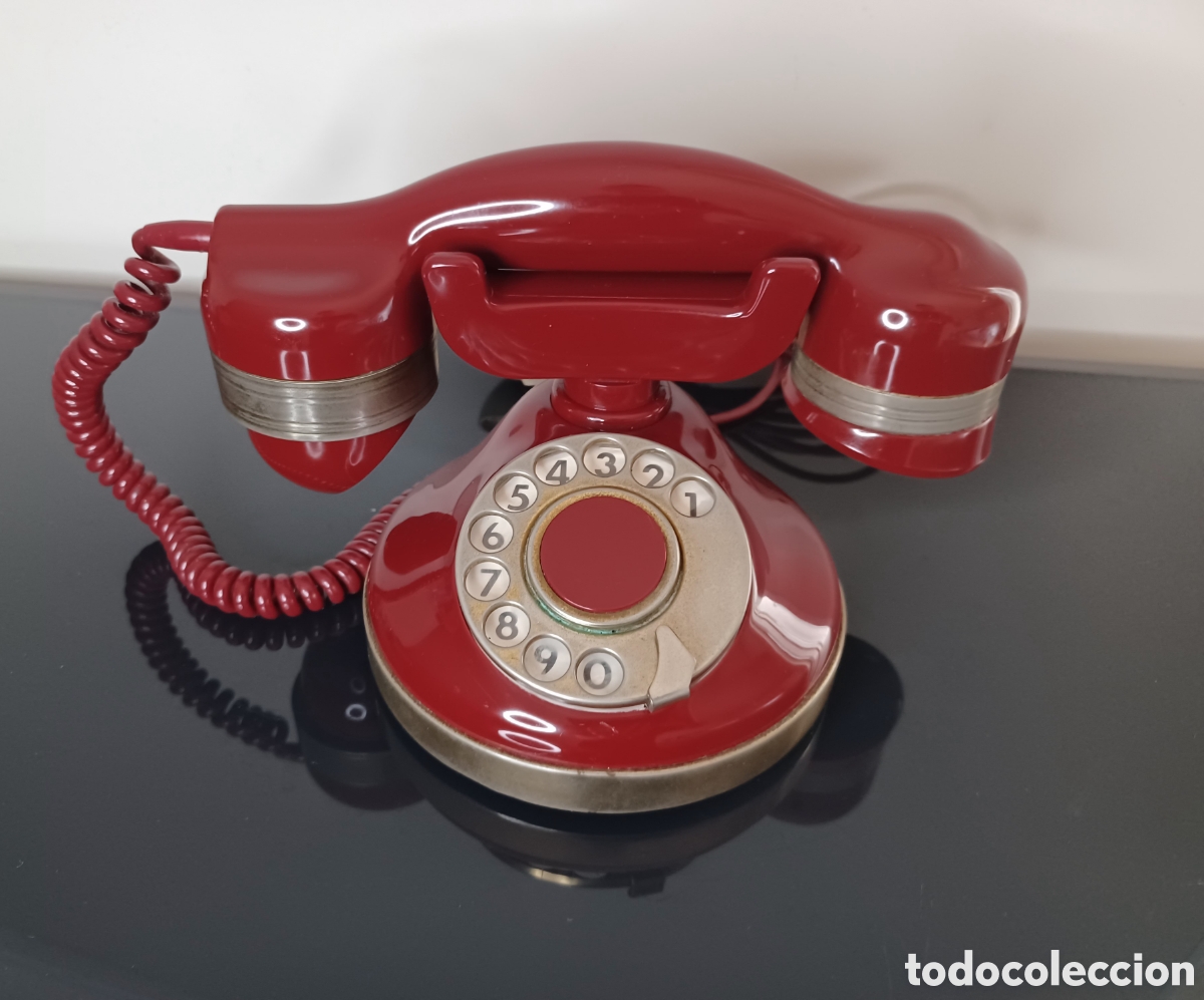 Tel&eacute;fonos: Tel&eacute;fono Vintage Italiano Telcer &ldquo;Rosso Imperiale&rdquo; &ndash; A&ntilde;os 70 &ndash; Est&eacute;tica Luxe Rojo/Dorado