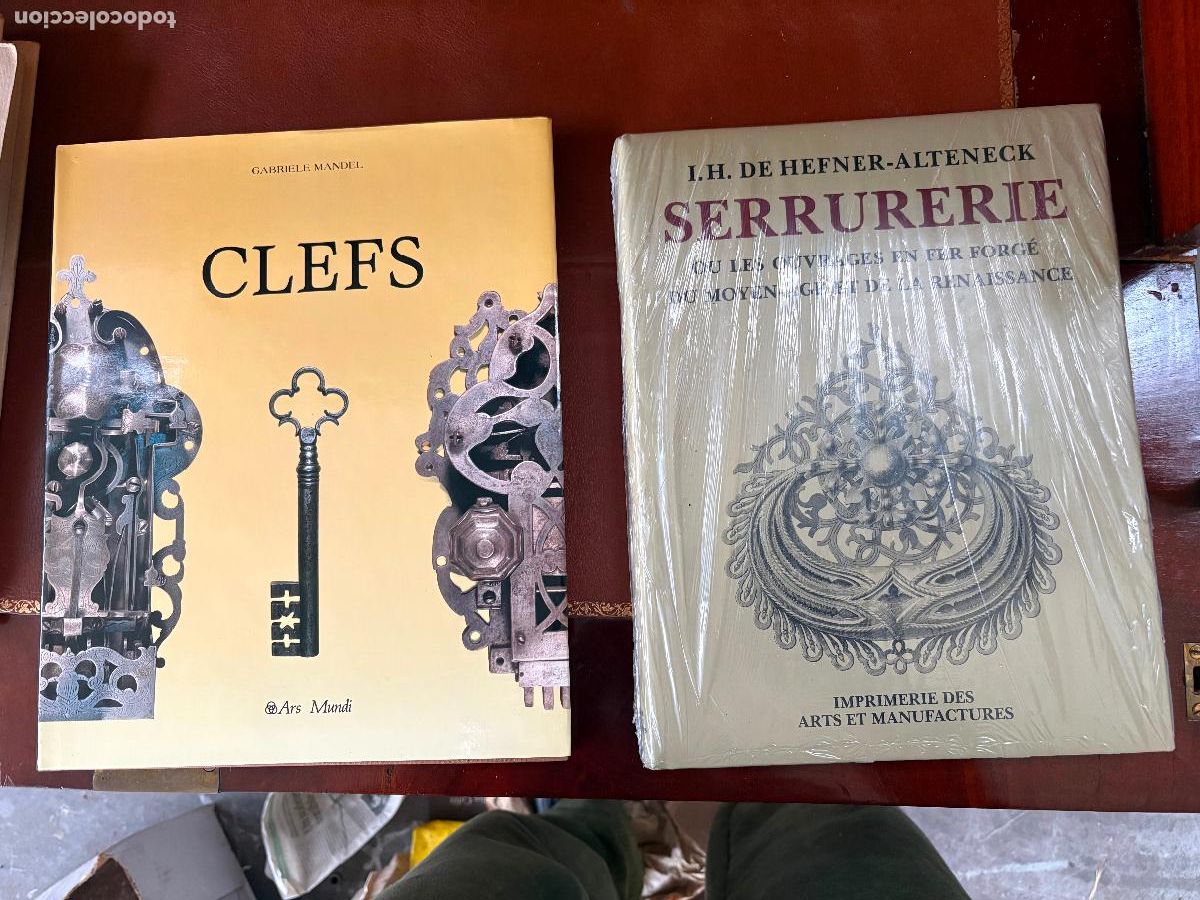 Antig&uuml;edades: 2 libros clefs fer forg&eacute; serrurerie