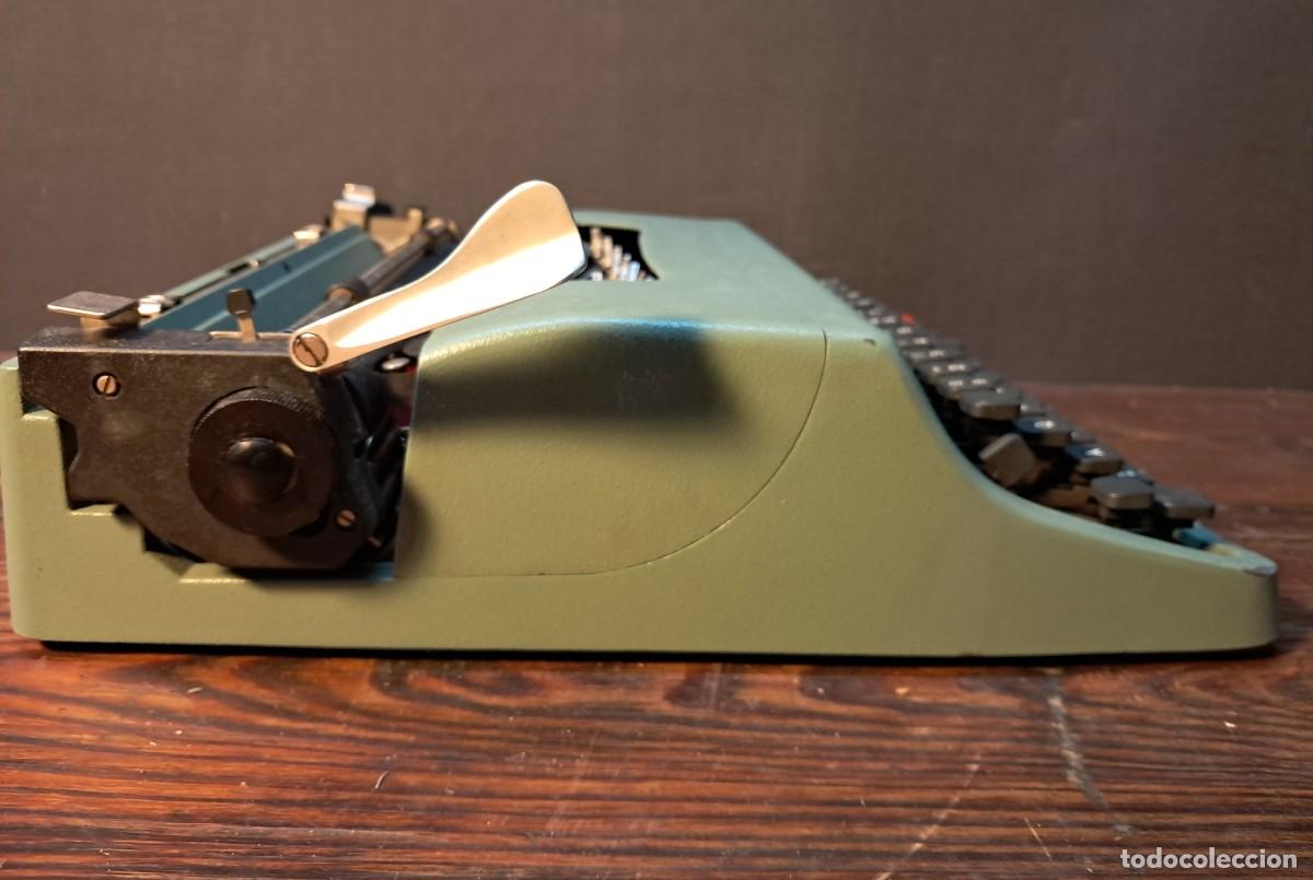 Antig&uuml;edades: MAQUINA DE ESCRIBIR OLIVETTI 32 - Foto 9